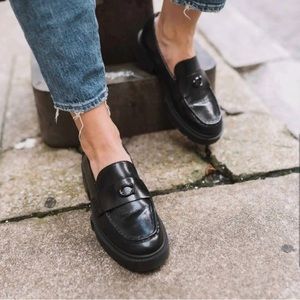 Coach Leah black loafers size 7